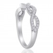 Round Diamond Pavé Milgrain Twist Band