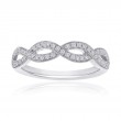 Round Diamond Pavé Milgrain Twist Band