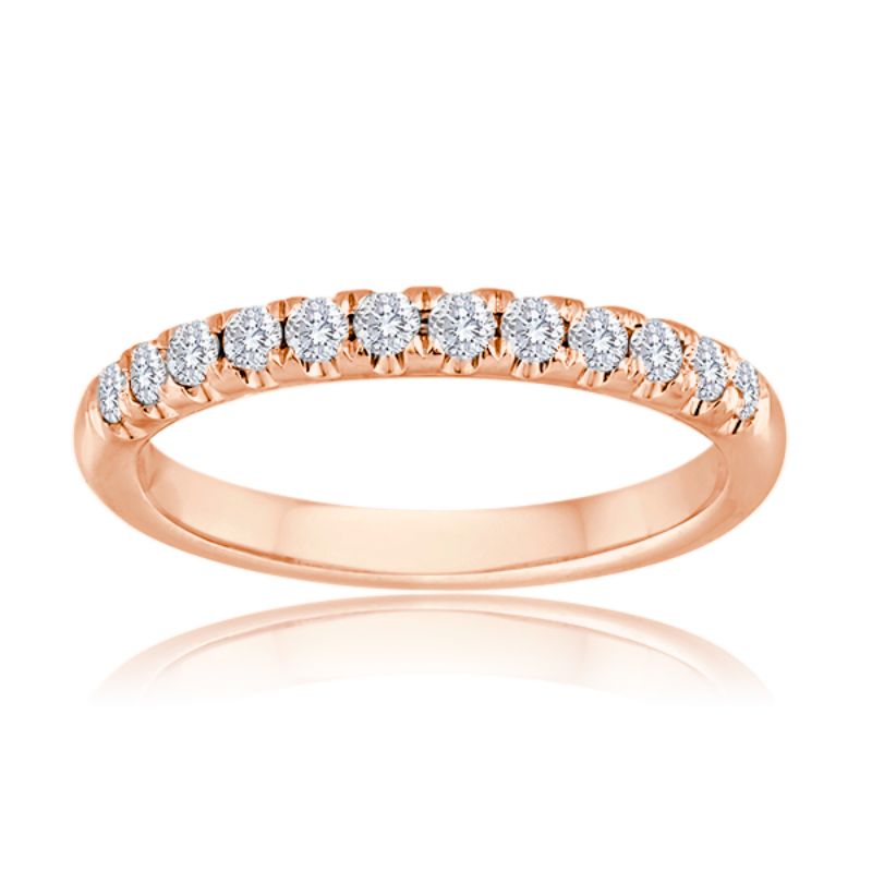 Round Diamond Pavé Band