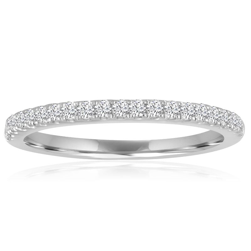 Round Diamond Pavé Band