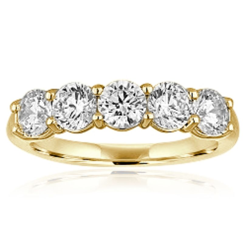 Round Diamond 5 Stone Shared Prong Band