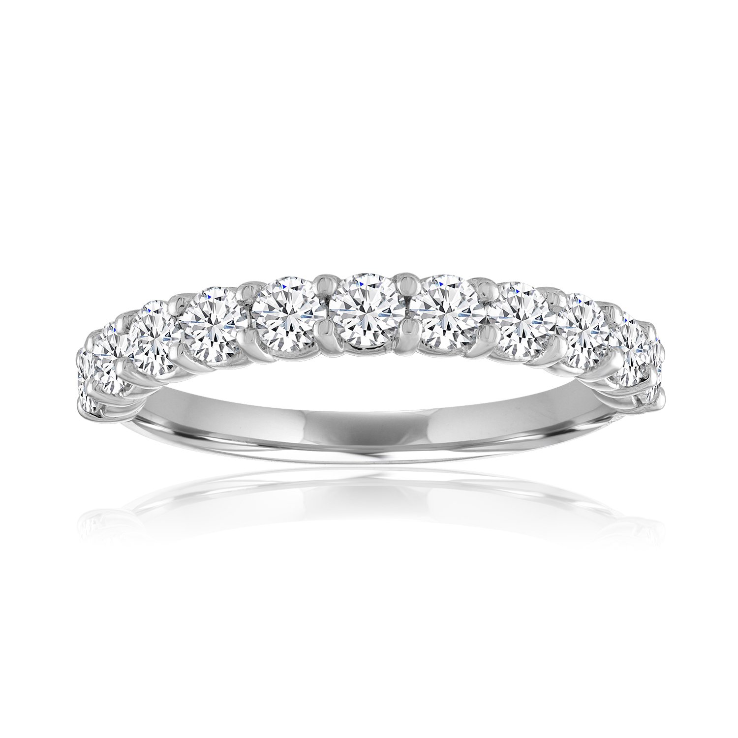 Round Diamond Shared Prong Band